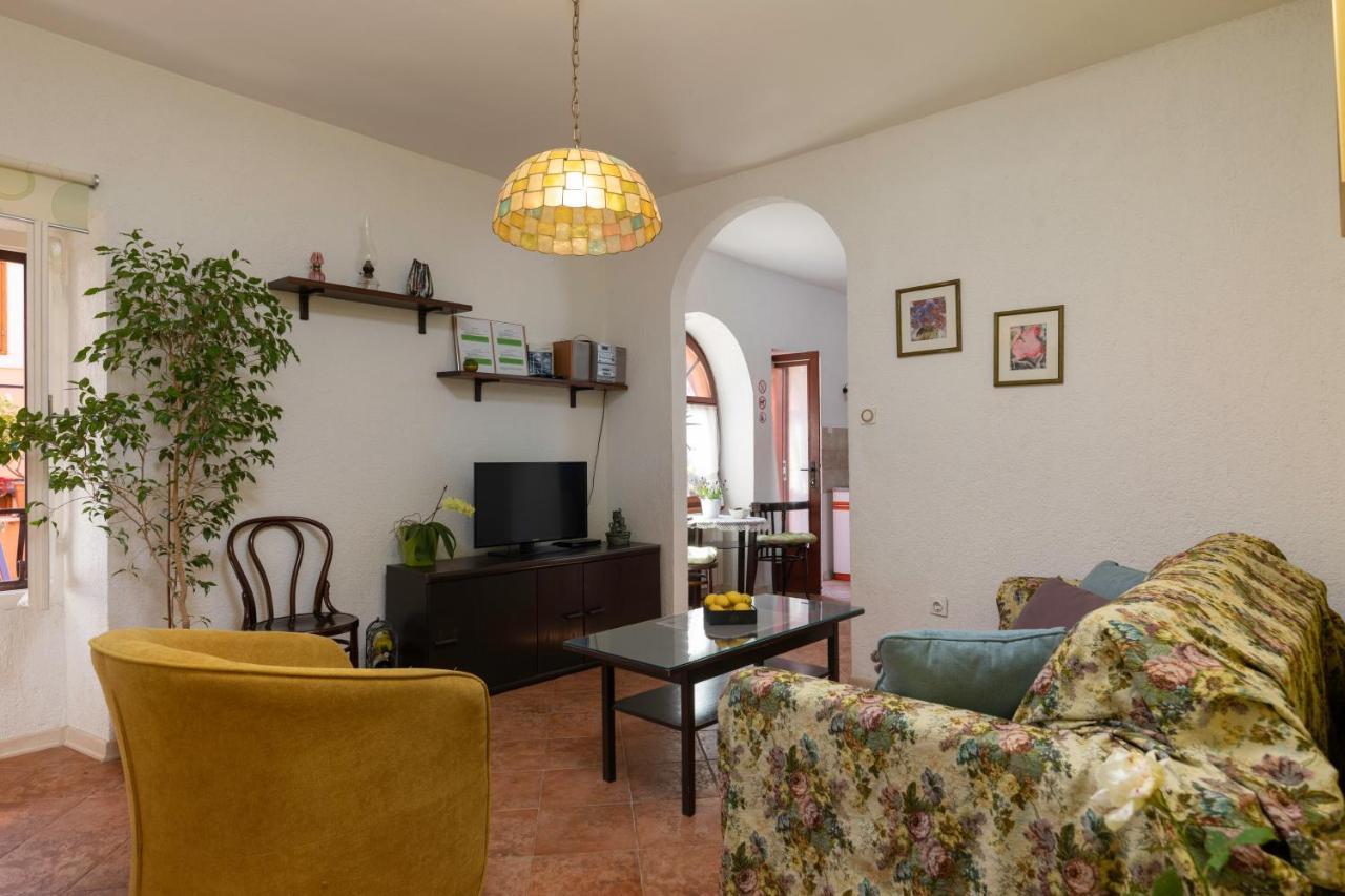 Apartment Below The Stars Rovinj Zewnętrze zdjęcie